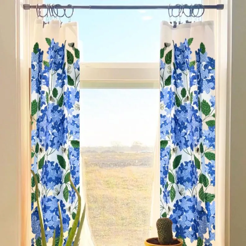 Blue hydrangea textile artwork from Gingiber